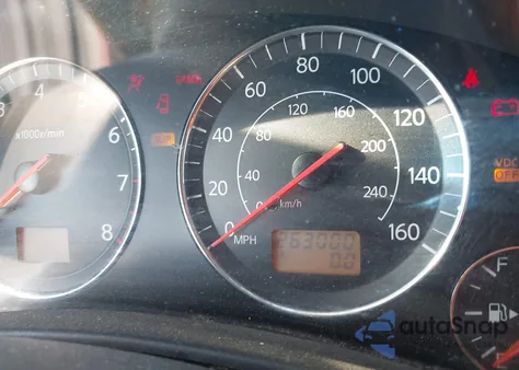 2004 Infiniti Fx35 z USA, uszkodzony, nr VIN JNRAS08UX4X106491